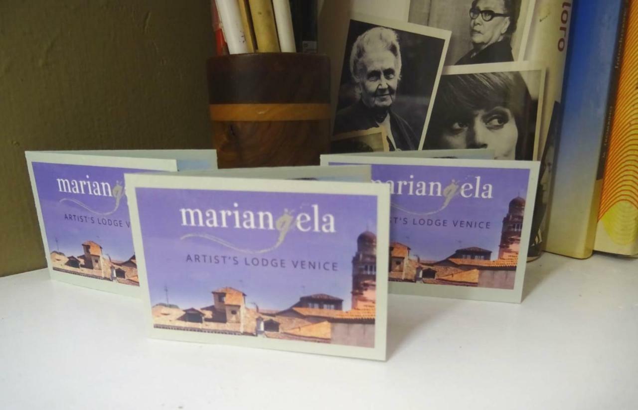 Mariangela Artist's Venecia